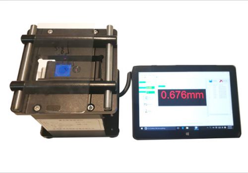Máy đo độ dày kính laser